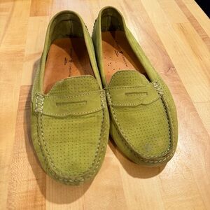 Mercanti Fiorentini 8 green flats penny loafers driving moccasins soft leather